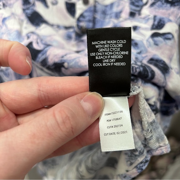 Torrid Watercolor Tank-Blue & Light Pink-00 - Picture 7 of 8